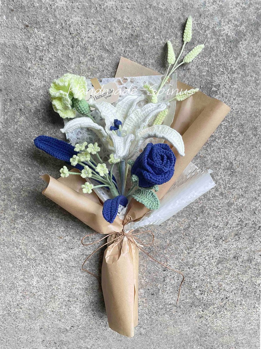 Rose Serenade Crochet Knit Bouquet product image (4)