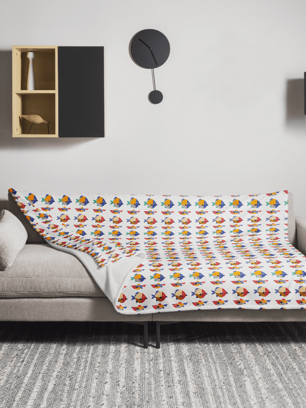 Fish Pattern Throw Blanket – Soft Fuzzy Printed Blanket product image (1)