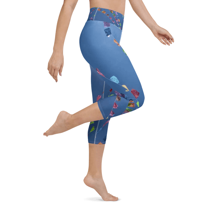 Papel Picado Adult Capri Leggings product image (1)