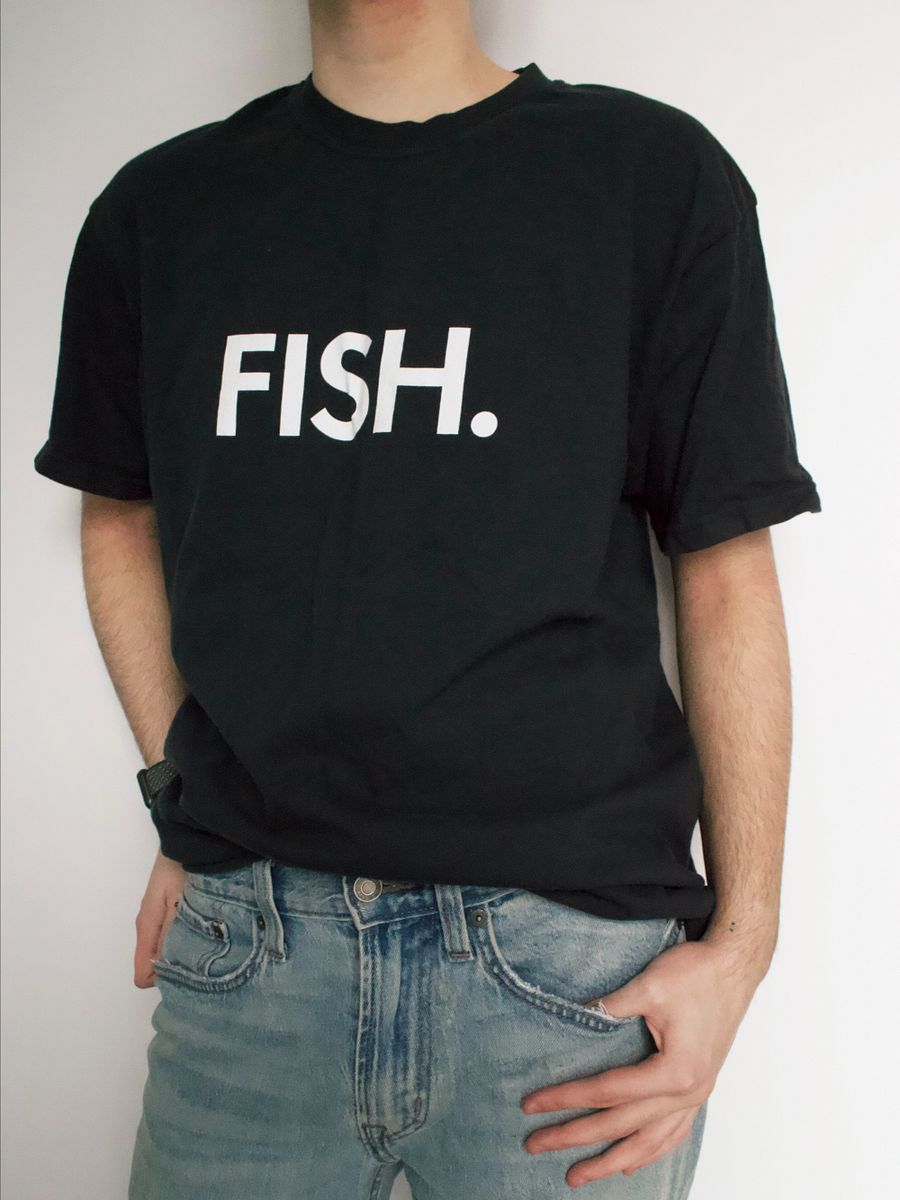 The fish shirt (Dark mode) product image (1)