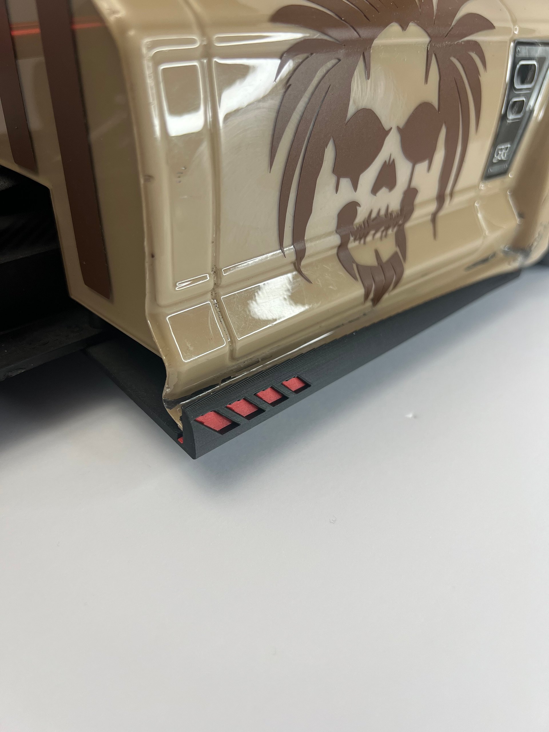 Arrma Infraction 6S 'Halfraction" front fenders product image (1)