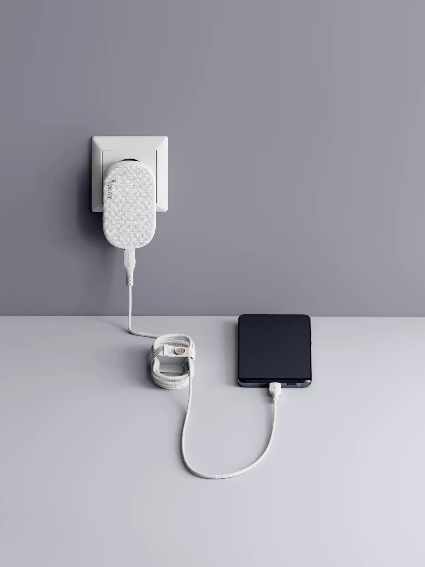 Quantum I 20W Ultra-flat USB-C Wall Charger with USB-C Cable, Snow-White product image (2)