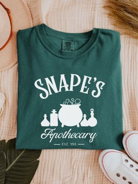 Apothecary Vintage Minimalist Shirt product image (25)