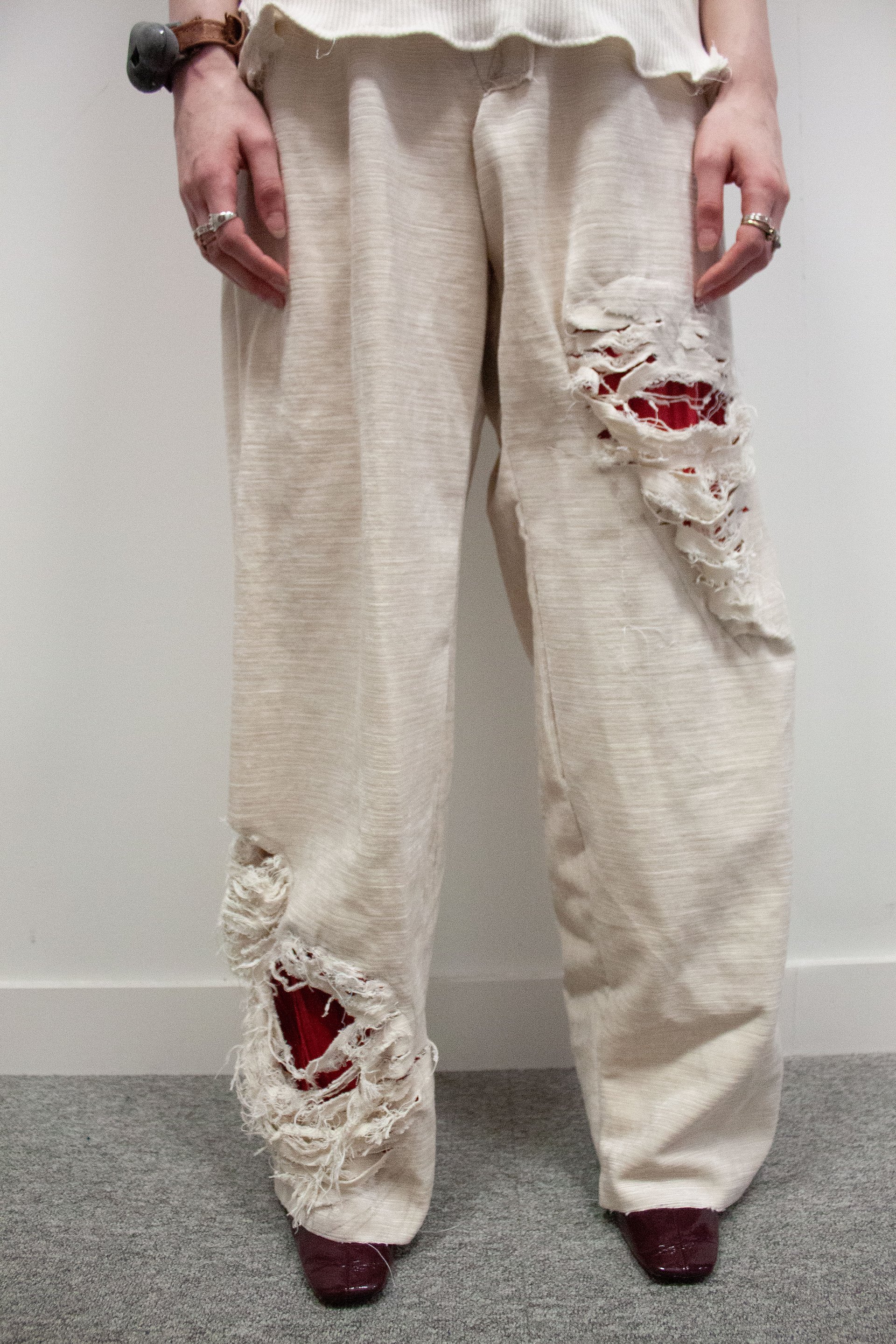 HEARTS' shredded details trousers - Size 32 product image (2)