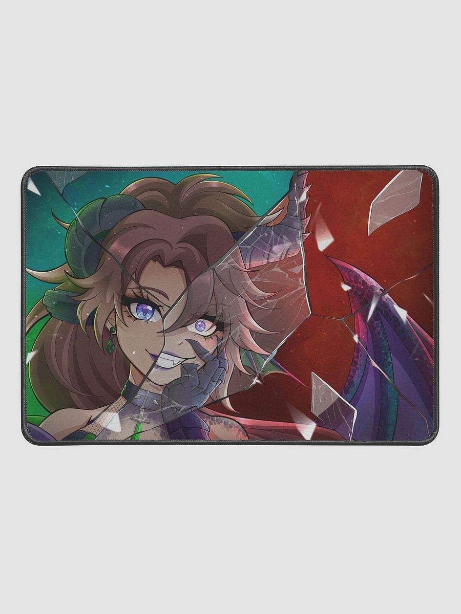 Shattered glass product image (1)
