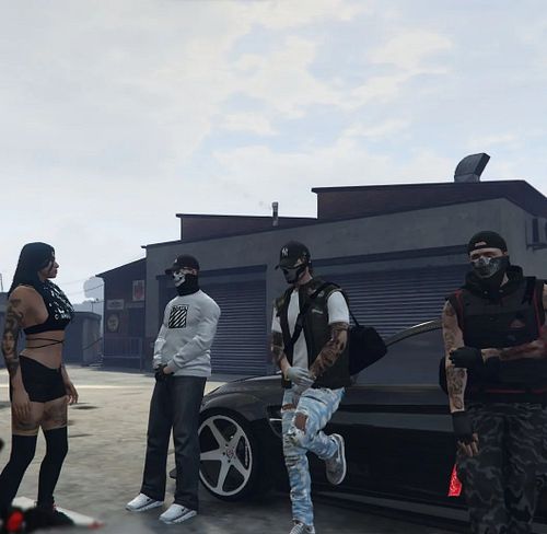 Just chilling after hours in @upfrontrp. The best thing I've done in a long time. Streams and videos are coming soon