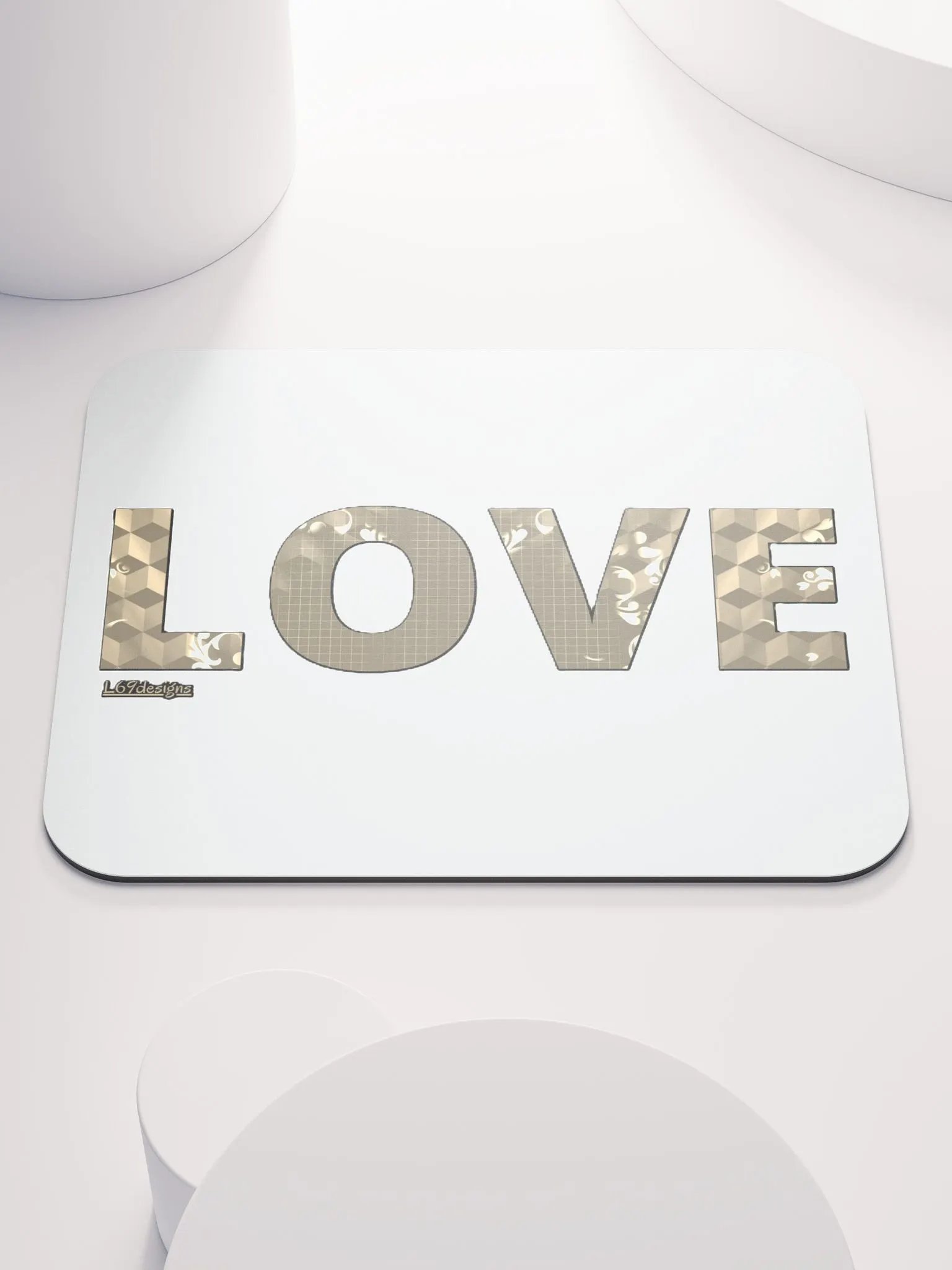 LOVE product image (1)