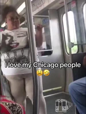 On the #chicago #train #belike #like #comment #share #sharethecare #explore #fyp #viralllllll #followers➕ #cityofchicago 