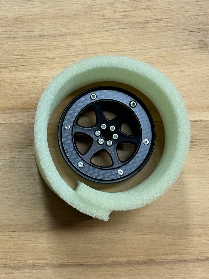 Ultimate 24 Tire Foam - Soft/Med (2 foams - will fit 4 tires) product image (1)