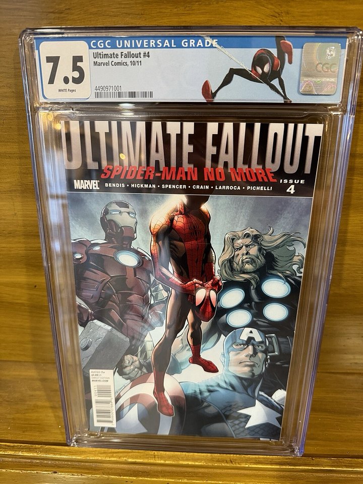 Ultimate Fallout #4 (2011) | CGC 7.5 | 1st Appearance of Miles Morales | Modern Marvel Key product image (1)