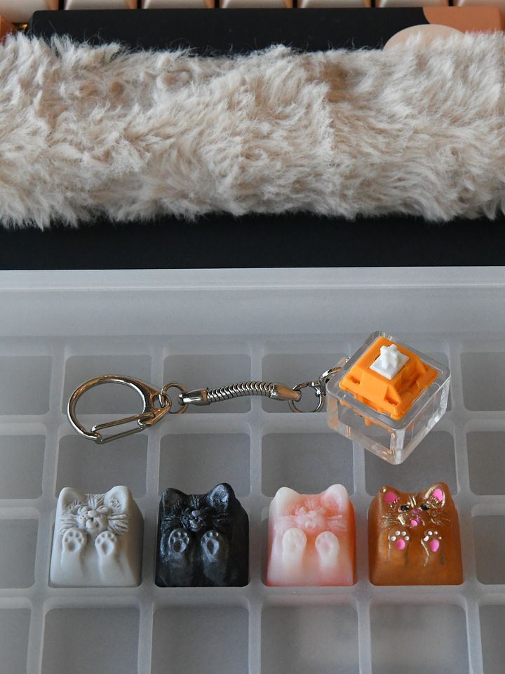 Cat Keycap Fidget Toys with Keychain product image (2)