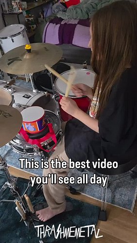 LET’S GO @i_am_drum_1 🤘🤘🤘
#metalmemes #slipknot #drummer #joeyjordison