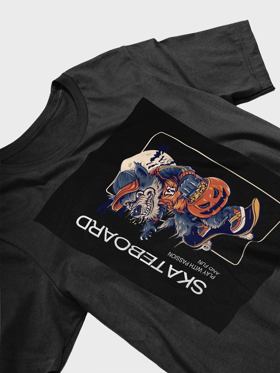 Wolf Skater Halloween T-Shirt product image (5)
