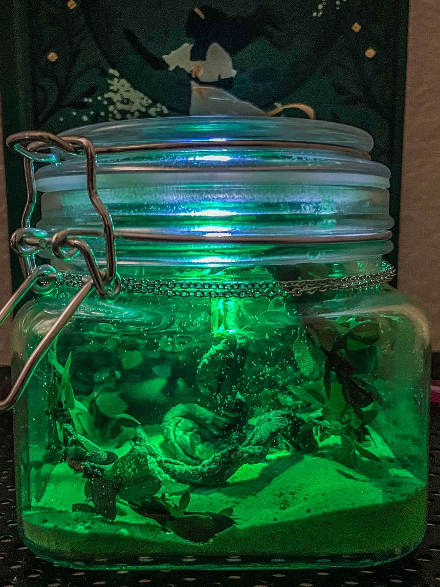 The Cosmere - Aether Spore Jars product image (20)