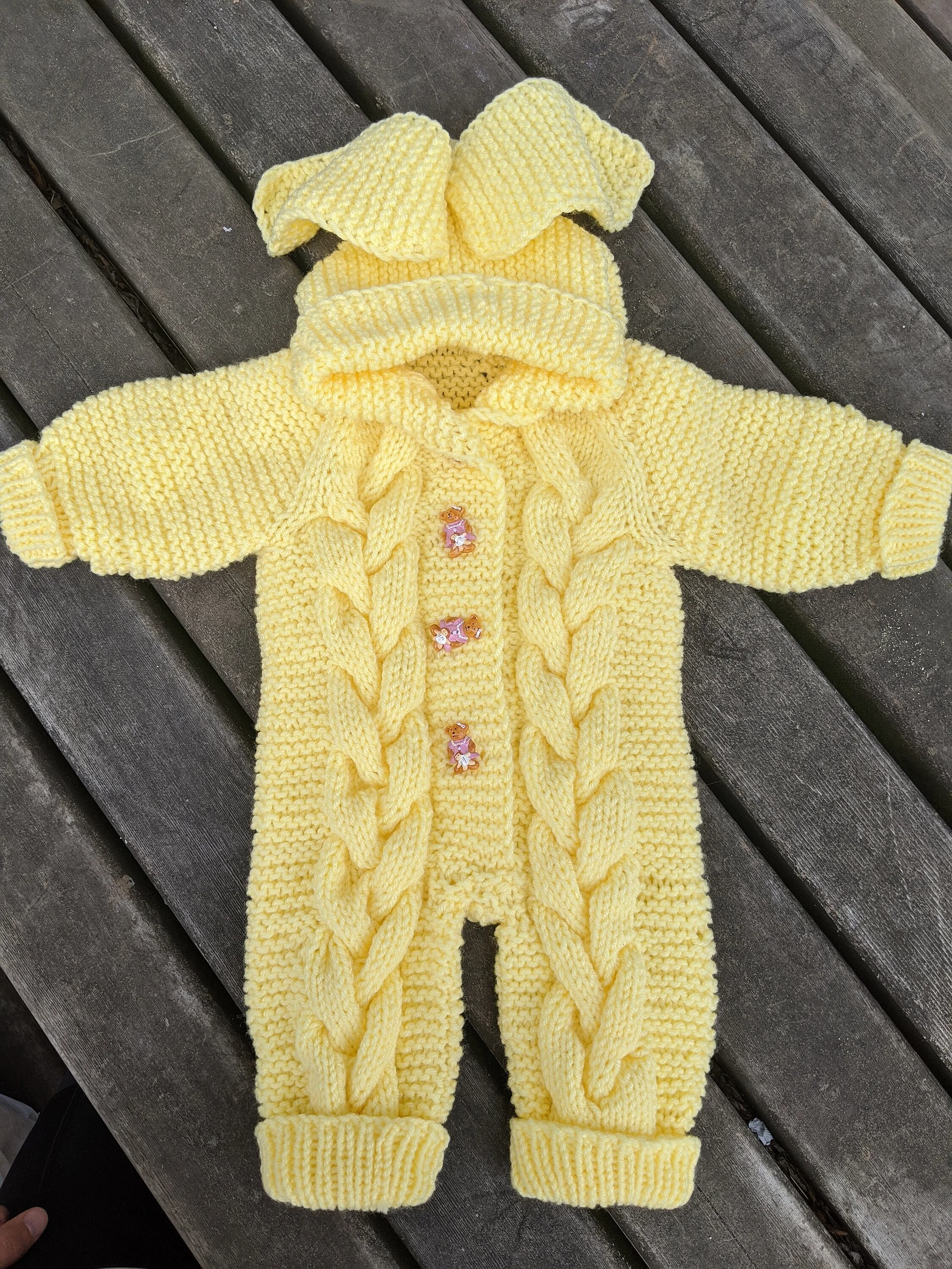 Cable Knit Baby Romper Knitting Pattern: Bunny Style Overall product image (4)