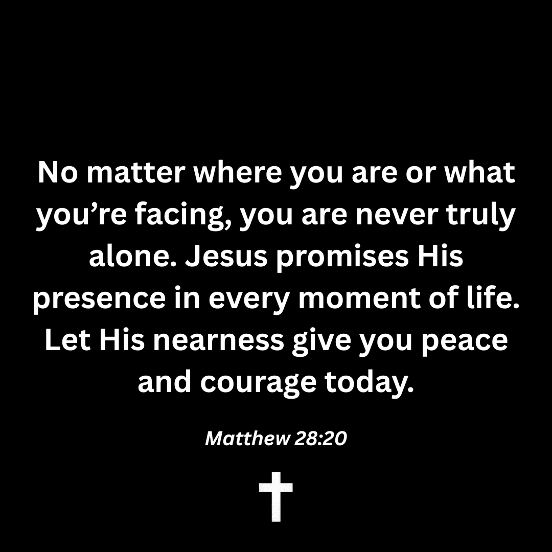 Never Alone QR code Sweatshirt product image (3)