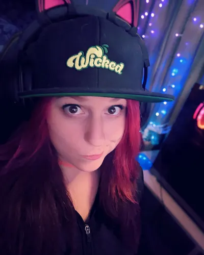 Gettin' ready for some 420 CoD Chaos 💨💚 kick.com/lblackmambal 6pm EST