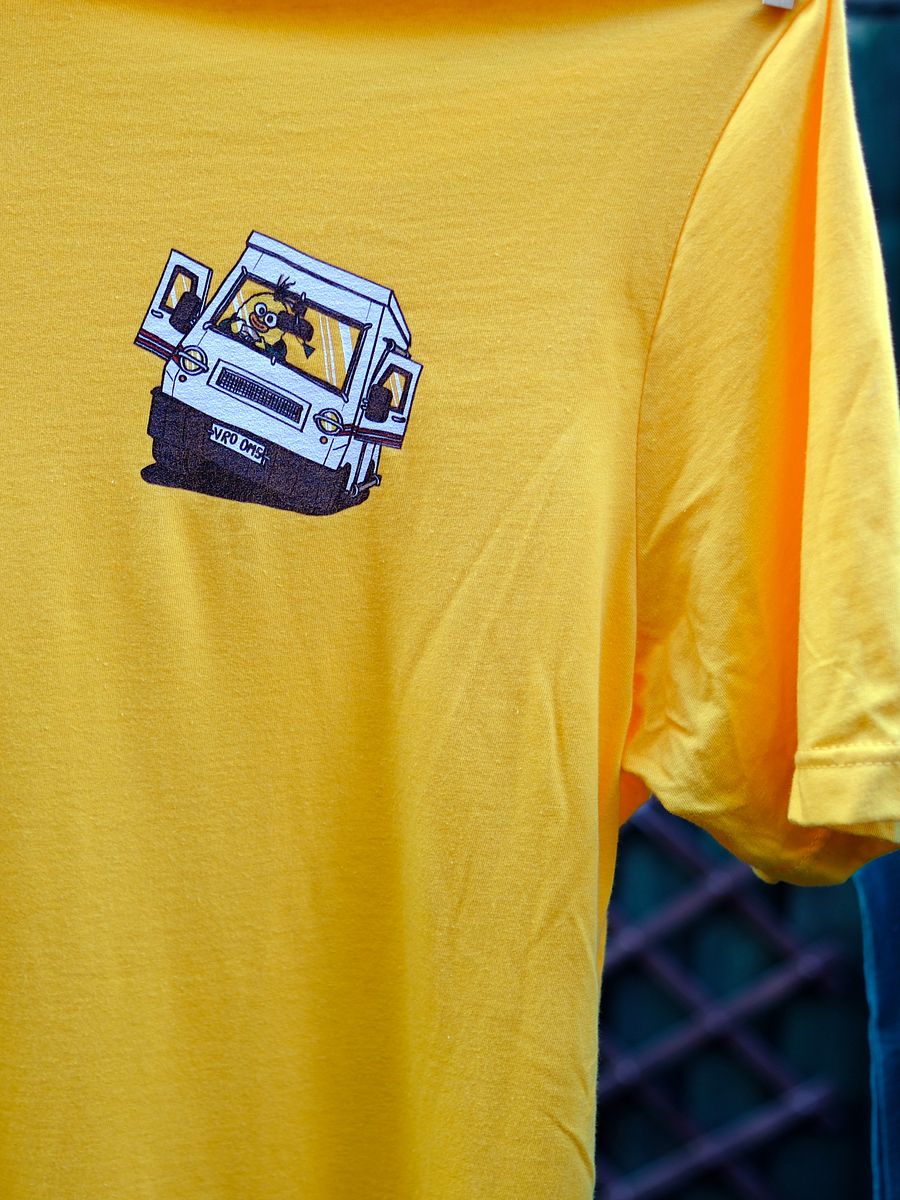 Wheelie Yellow driving small print! product image (1)