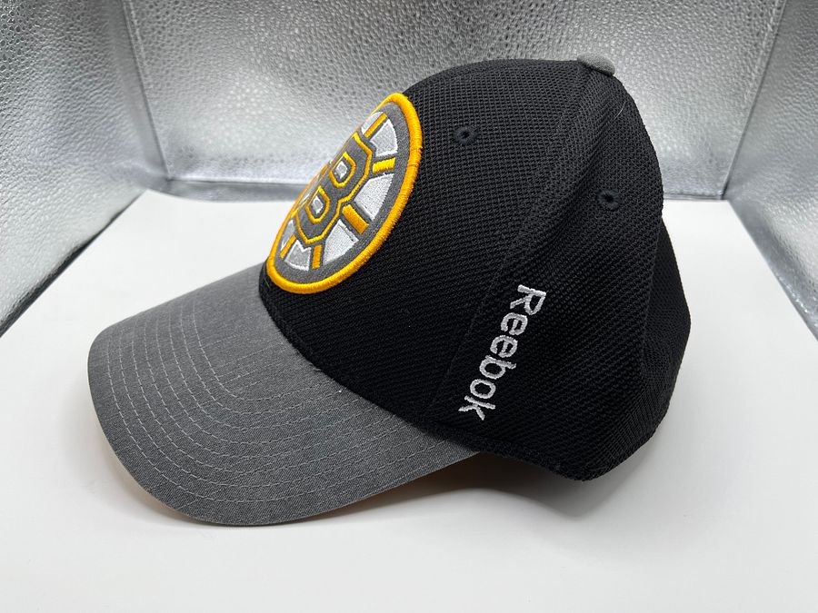 Bruins Reebok Center Ice Large Logo Hat S/M product image (2)
