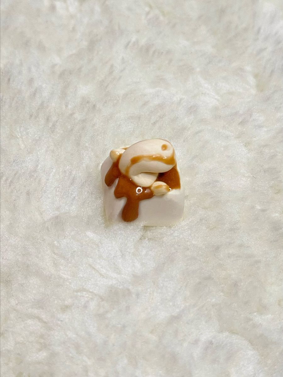 Cup O Nessie Keycap product image (1)