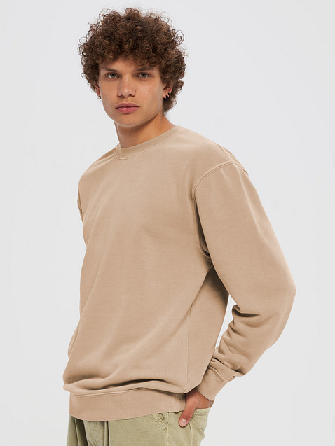 Photo showing Independent Trading Co. Unisex Midweight Pigment Dyed Sweatshirt