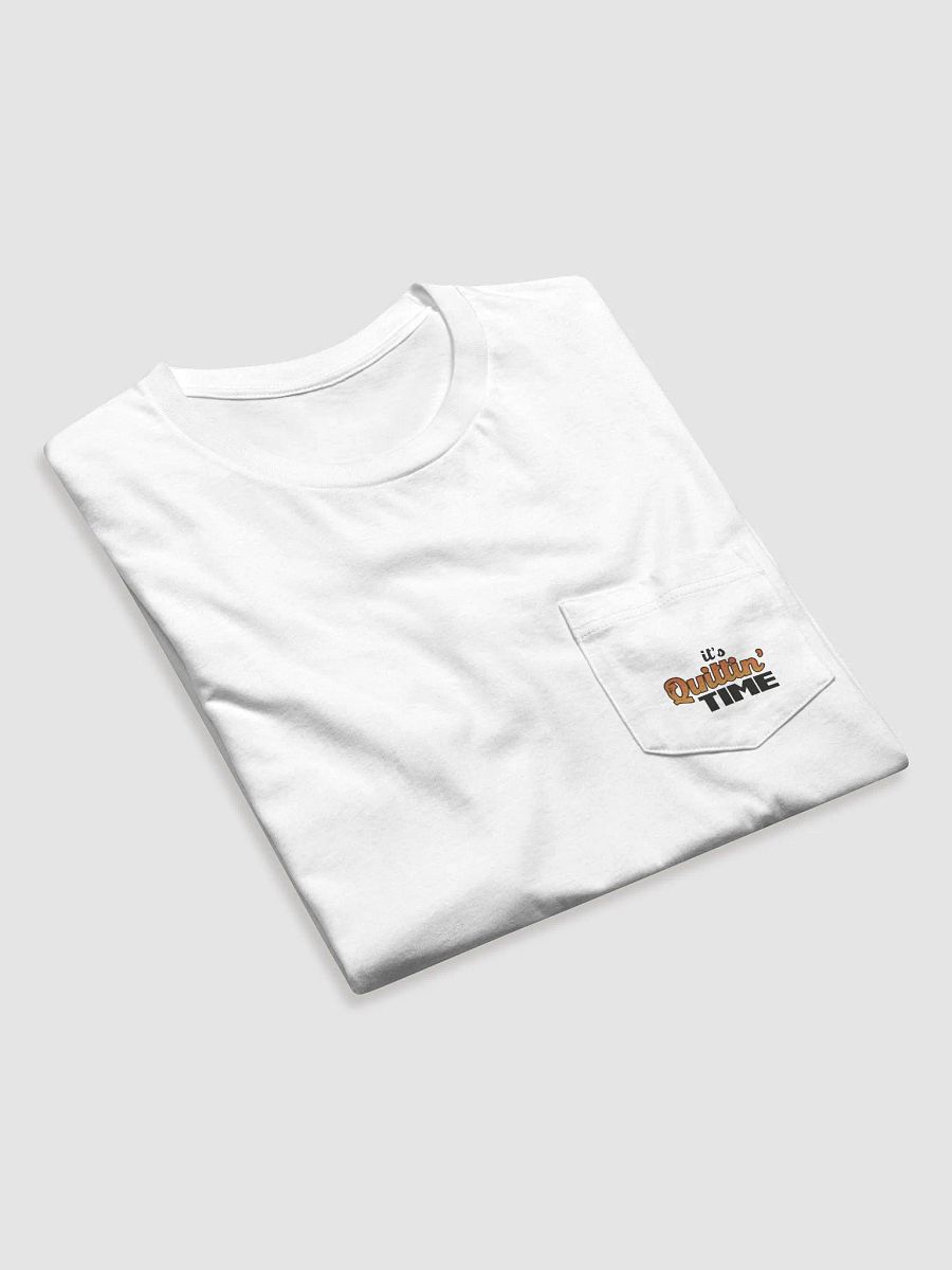 It's Quittin Time Pocket Tee product image (4)