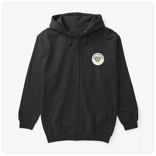 ZipUp Hoodies are here! Logo on the front Characters on the back.
Artist/Owner @nathaniel_heart

-Shop https://www.heartstrea...