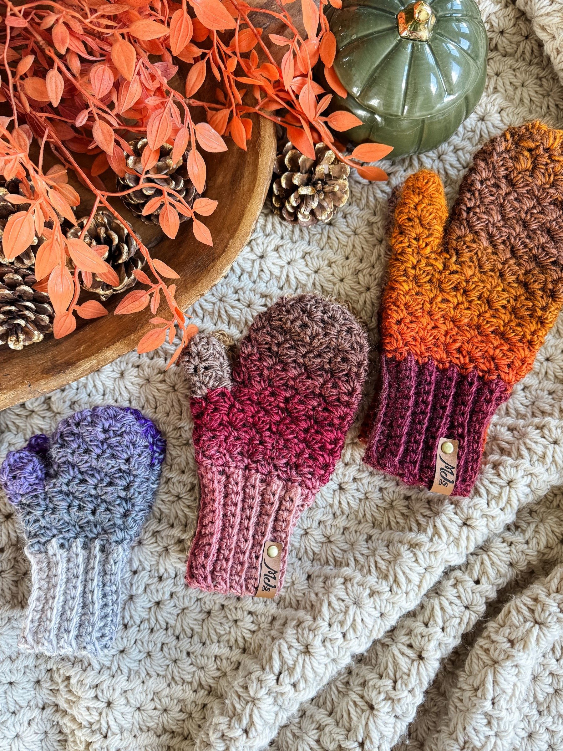 Chunky Suzette Mittens and Fingerless Gloves Crochet Pattern product image (9)