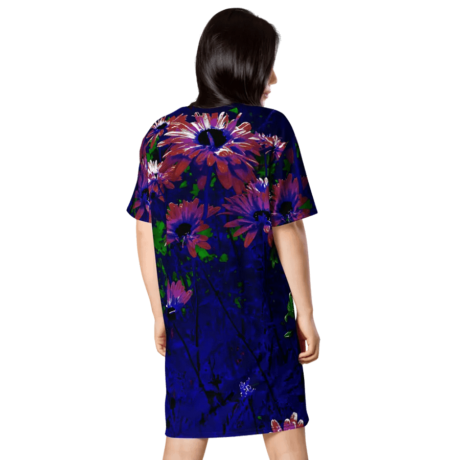 Abstract Daisy Flowers in the Garden Women's T Shirt Dress product image (4)