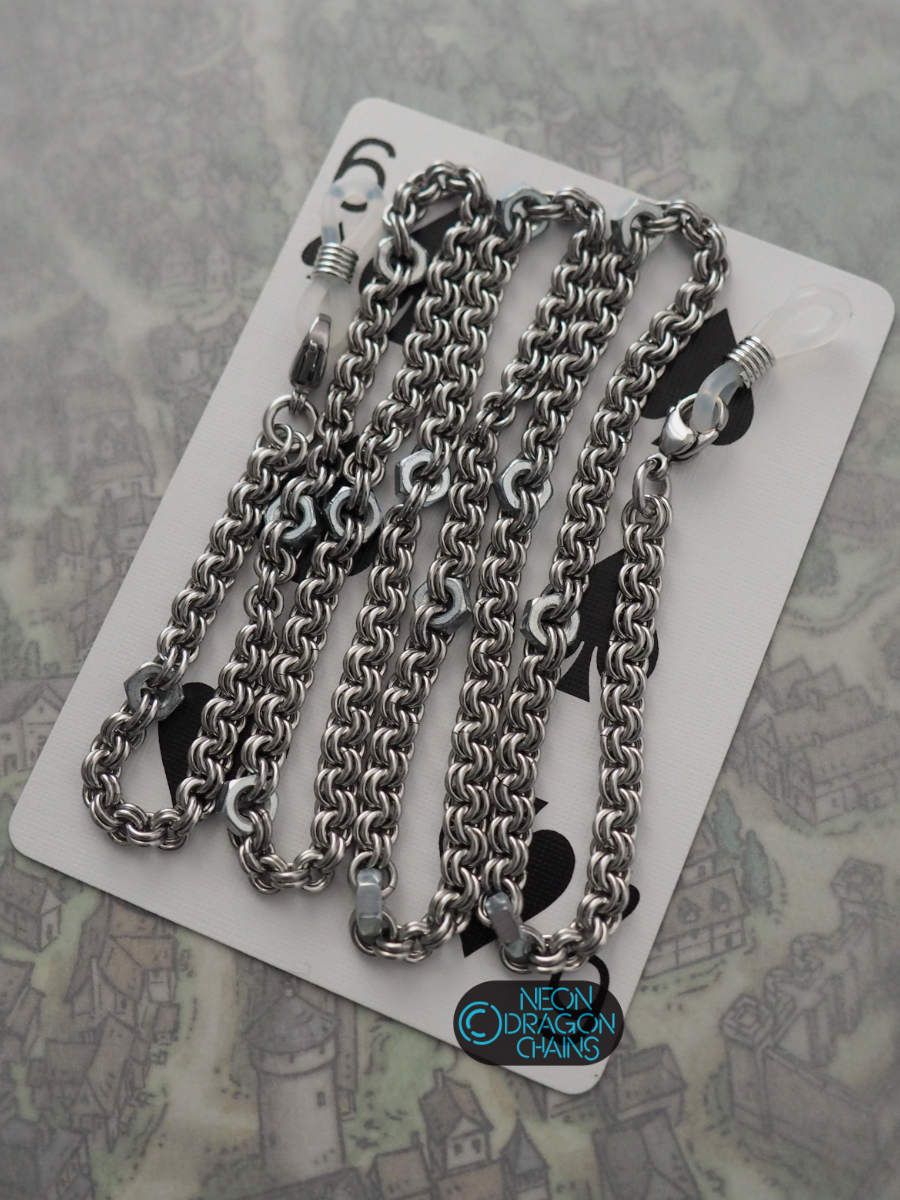 Dark Moon Glasses Chain product image (2)