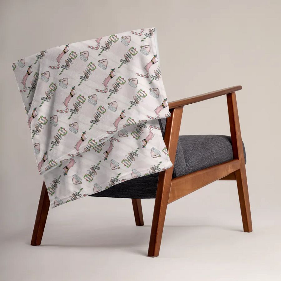 Pink Christmas Blanket product image (3)