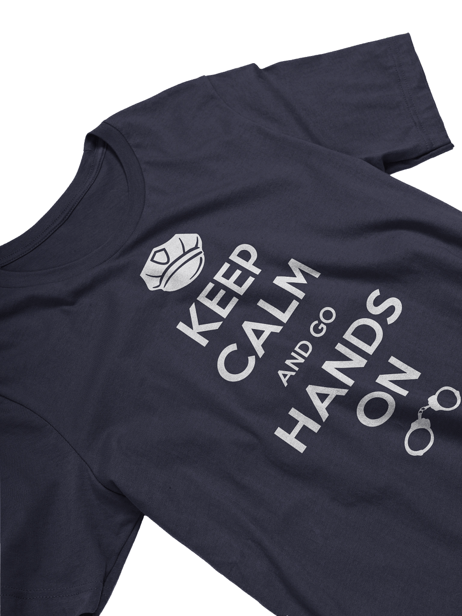 Calm Crown Graphic T-Shirt product image (19)