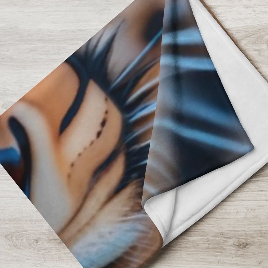 Big Cat Cheetah Face Throw Blanket product image (7)