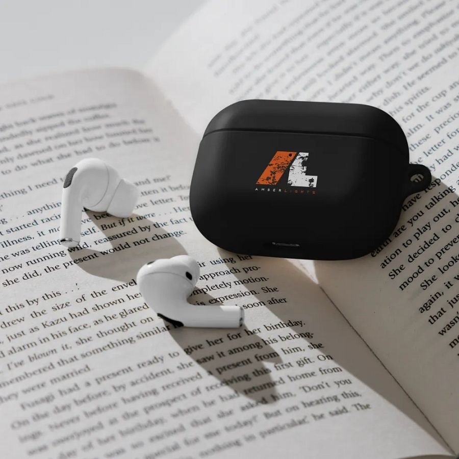 EarPod Case - Worn product image (4)