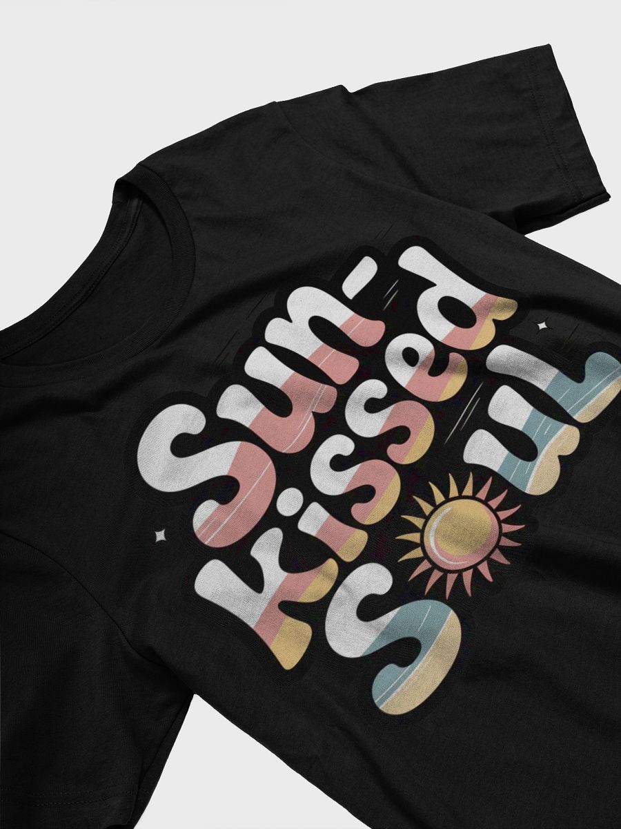 Sun-Kissed Soul Graphic Tee product image (28)