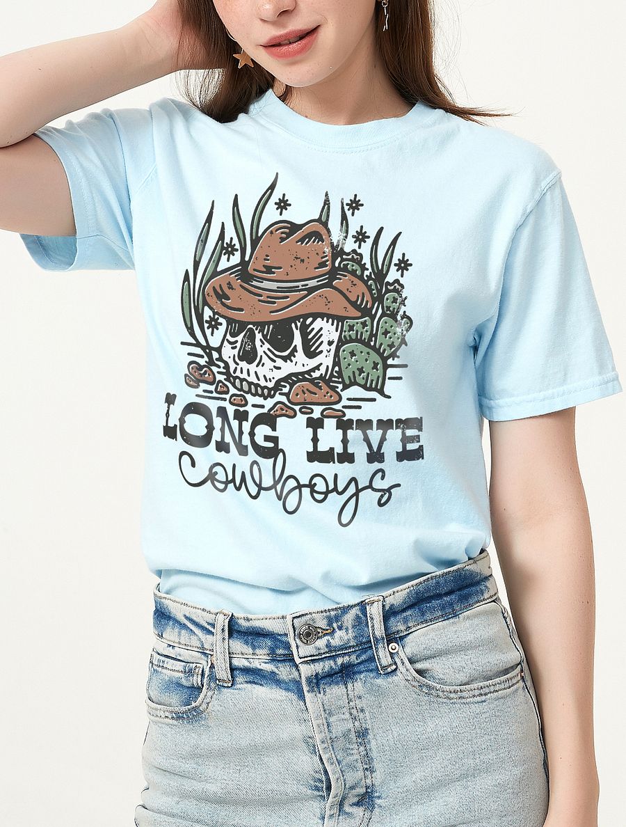 Long Live Cowboys | Funny Retro-Style Hipster Western Desert T-Shirt of a Cowboy Skull in the Desert product image (5)