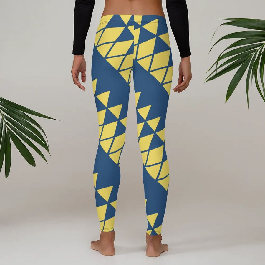 Diamond Dazzle All-Over Leggings product image (4)