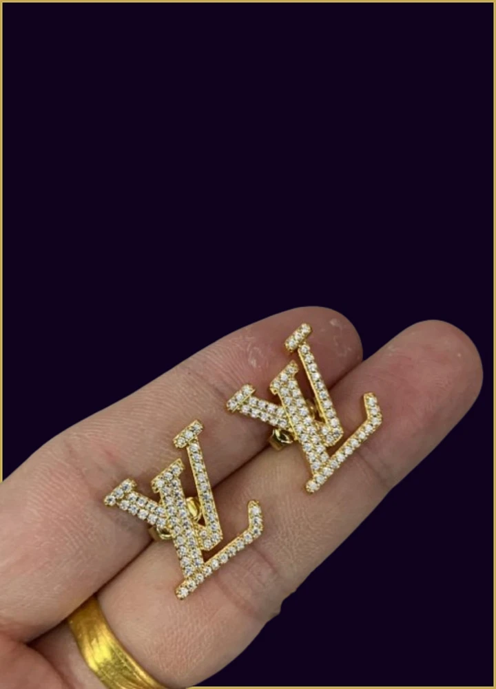 L. VIBE GOLD RHINESTONE LETTER STUD EARRINGS product image (1)