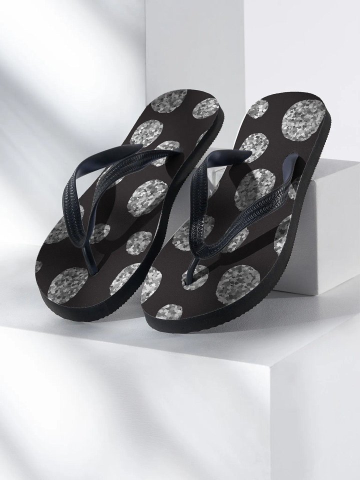 Gemstone Glitz Chic Flip-Flops product image (1)