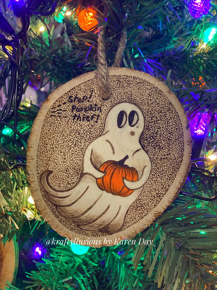 Pumpkin Thief Ghost - Giveaway Ornament product image (1)