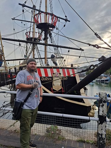 Snuck away to the seaside for a couple of days… and found myself a new ship.

The crew don’t know it yet, but there’s been a ...