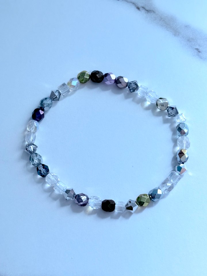 Handmade 8" Clear & Metallic Bead Stretch Bracelet | Coastal Charm Jewelry by Monique Faella Designs™ | MFD-00167 product image (1)