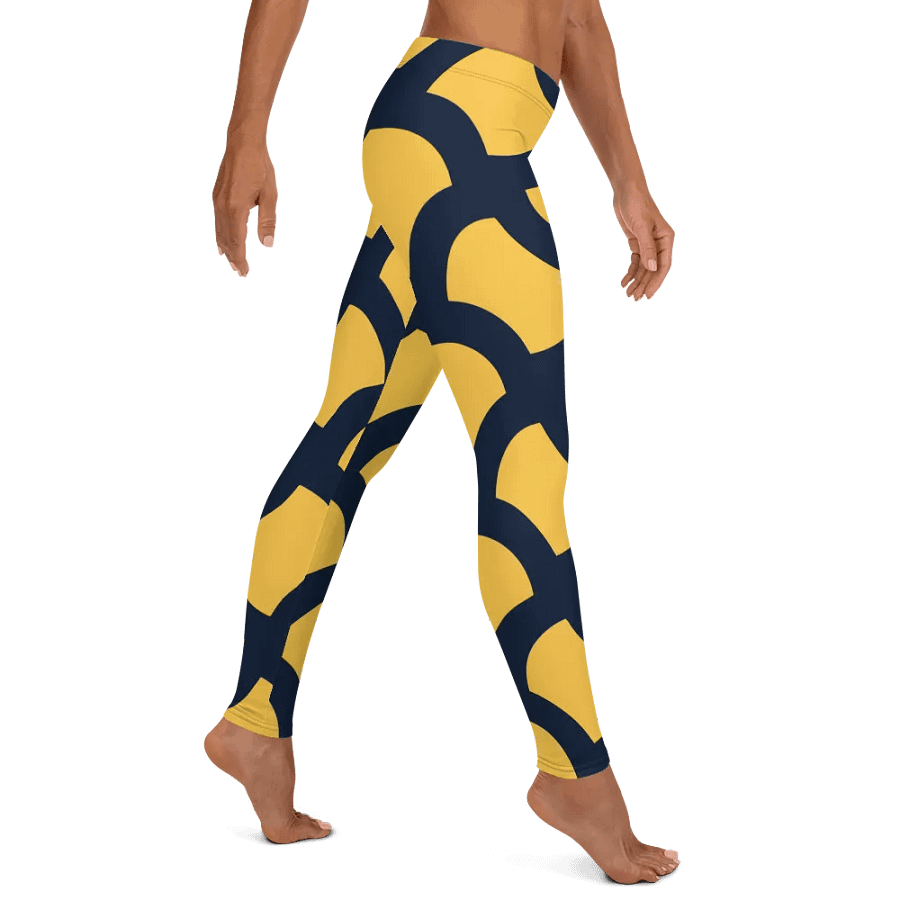 Wavelet Wonder All-Over Leggings product image (11)