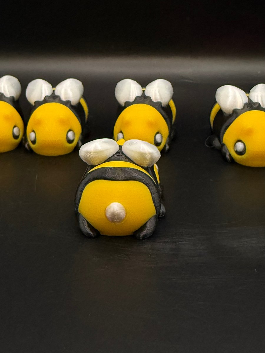 Articulated, mini bumblebees product image (5)