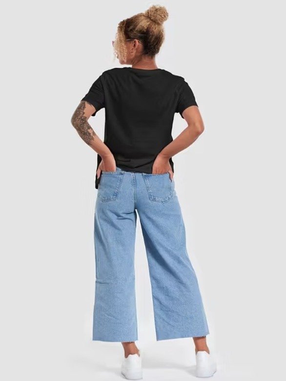 Women's Supersoft Relaxed Tee product image (3)