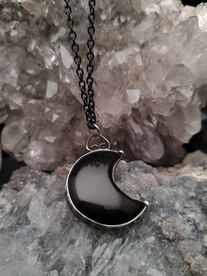 Moon Spirit - Lunar Void Talisman product image (2)