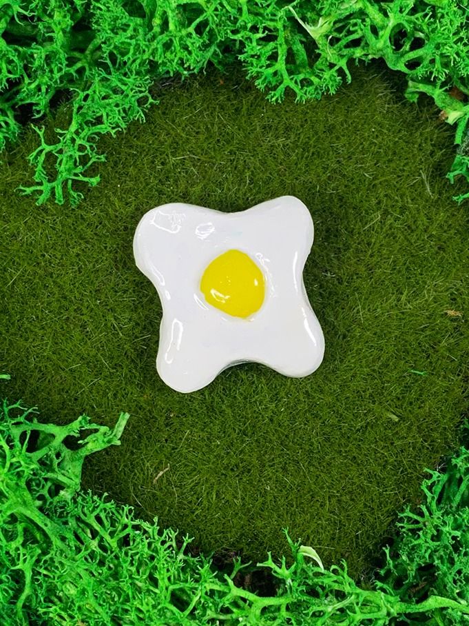E G G product image (1)