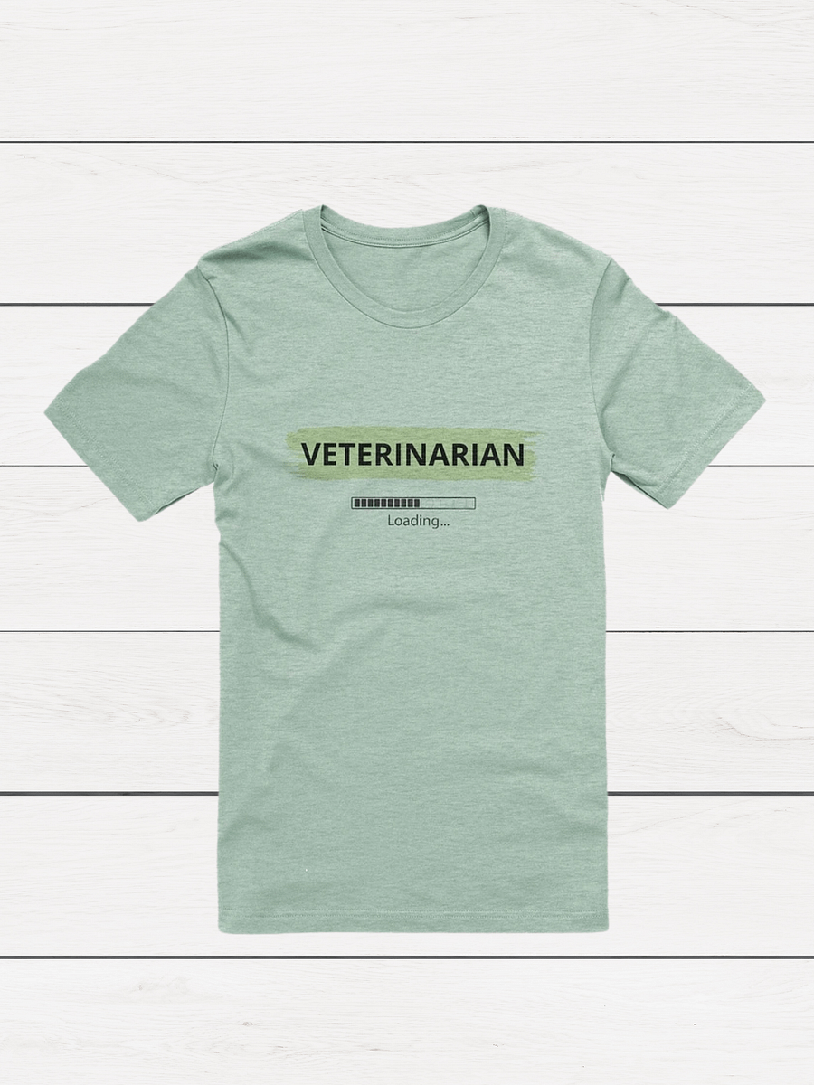 "Vet loading" t-shirt product image (10)