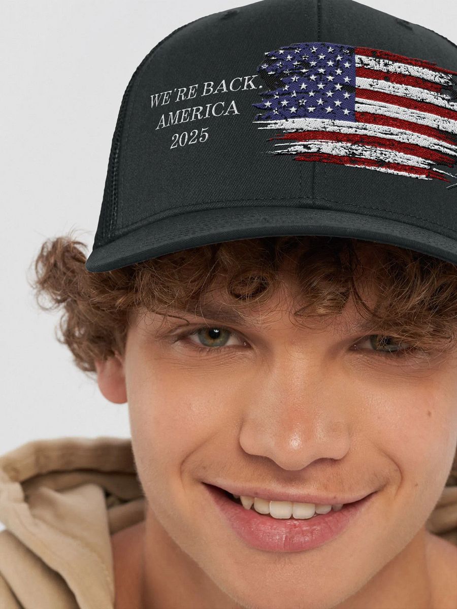 We're Back. America 2025 Snapback product image (51)