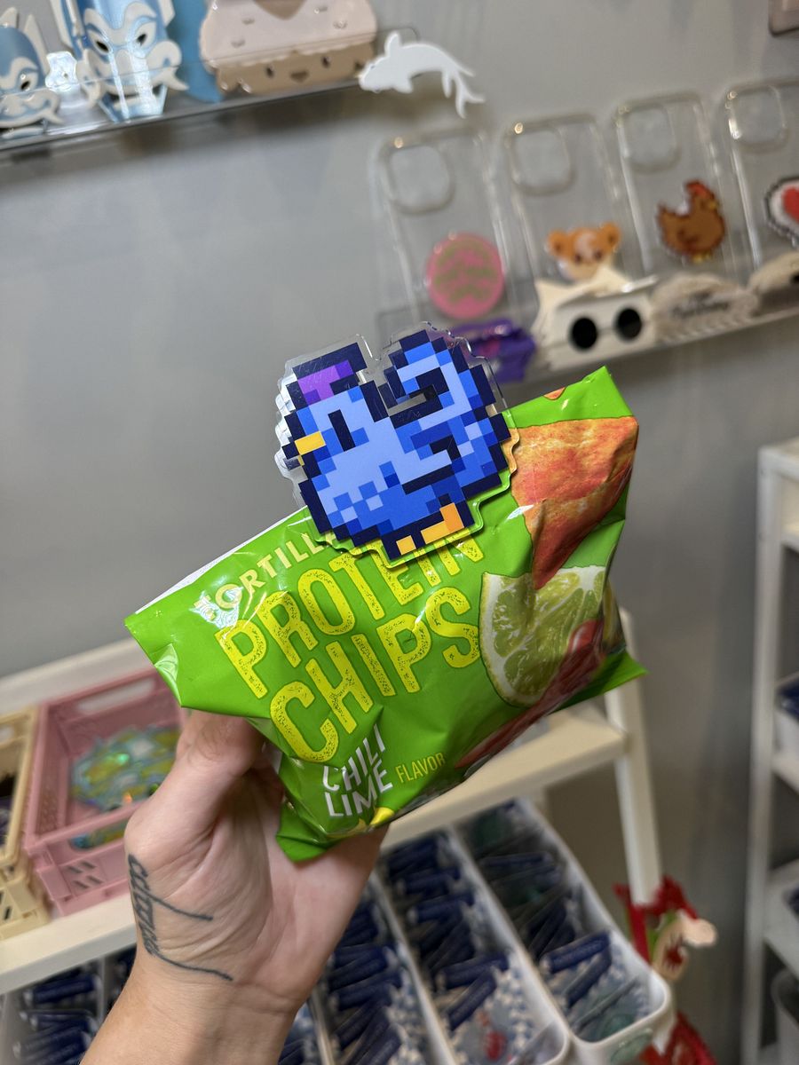 Blue Chicken Chip Clip product image (2)